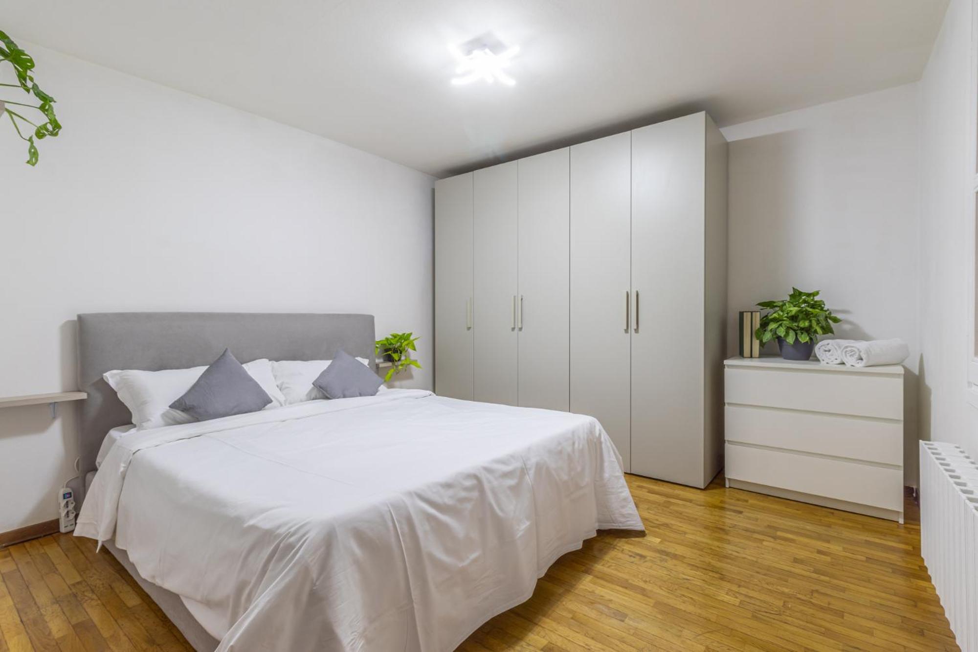 Ottonelli Street Stay- Wifi Fibra Free Tra Storchi & Centro Storico โมดินา ภายนอก รูปภาพ